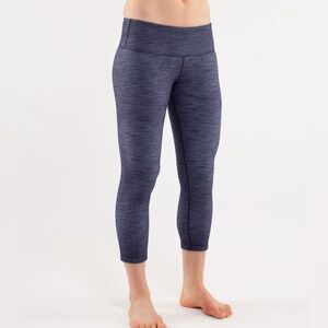 Lululemon Discontinued Purple Cropped Leggings Size 6